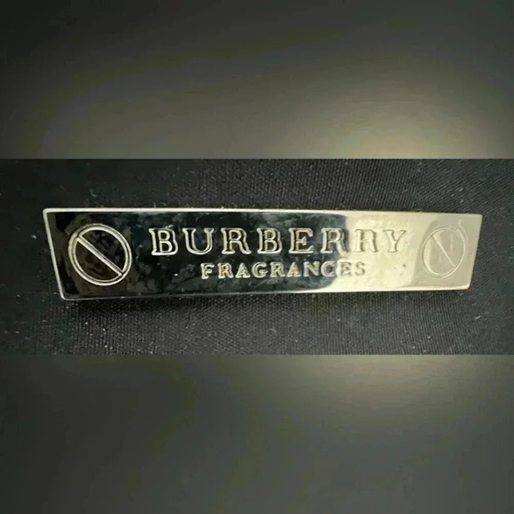 BURBERRY Fragrance | travel case/bag - Picture 4 of 16